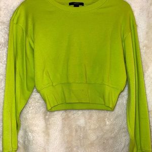 Cropped sweatshirt (Size small)